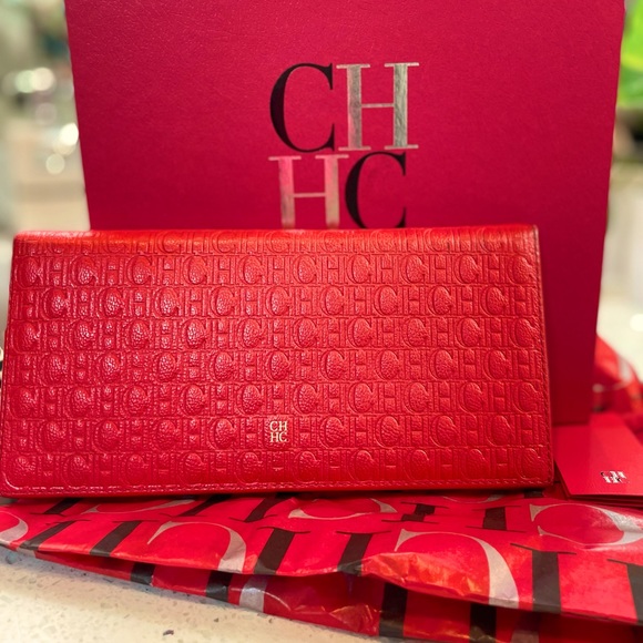 Canción es buena - Picture 1 of 3